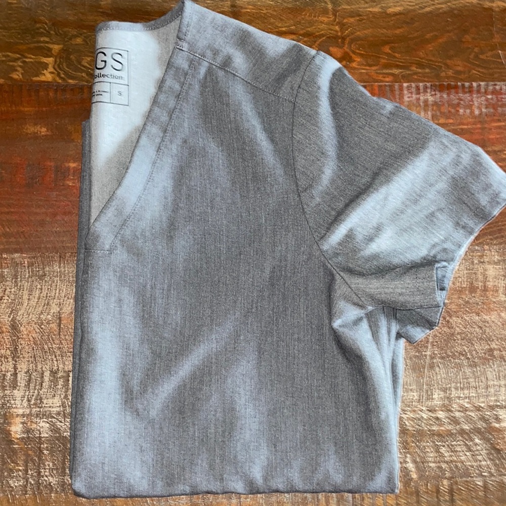 Women’s Figs Casma Scrub Top Graphite